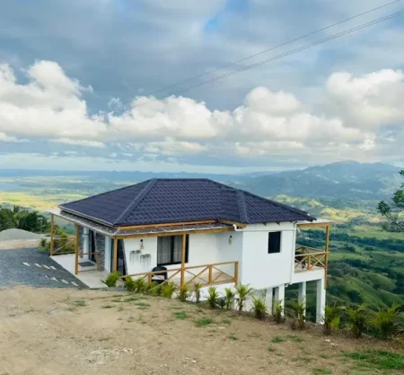 montana redonda airbnb